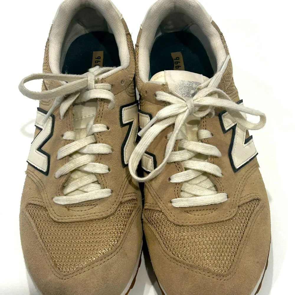 New Balance Sneakers Khaki color W 9.5 - Picture 2 of 4